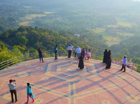 Untitled design - 2025-12-08T145632.837